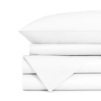 https://media.residenthome.com/contentful/dreamcloud/wp-migration/NECTAR_WHITE_SHEETS_0219_retouched.jpg?w=392&h=392