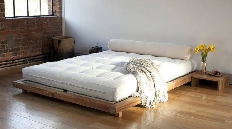 https://media.residenthome.com/contentful/dreamcloud/wp-migration/xxx-Tatami-Japanese-Bed-Frame.jpg?w=743&h=413