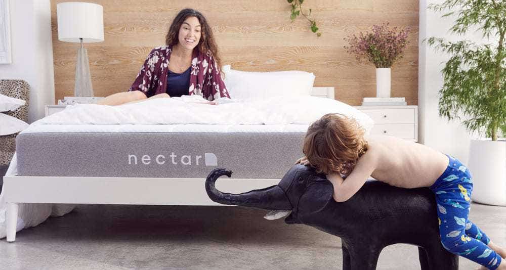 https://media.residenthome.com/contentful/wp-migration/Best-Mattress-To-Prevent-Bed-Sores.jpg?w=1000