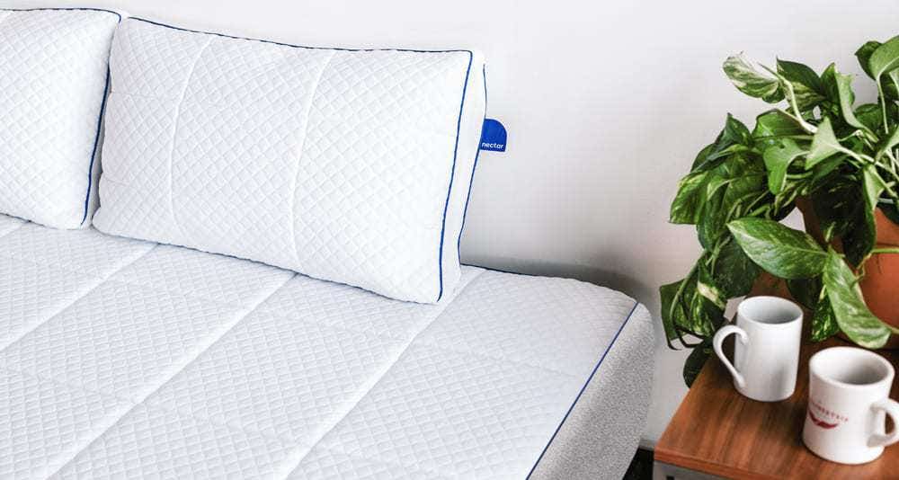 https://media.residenthome.com/contentful/wp-migration/Sleeping-Cool.jpg?w=1000