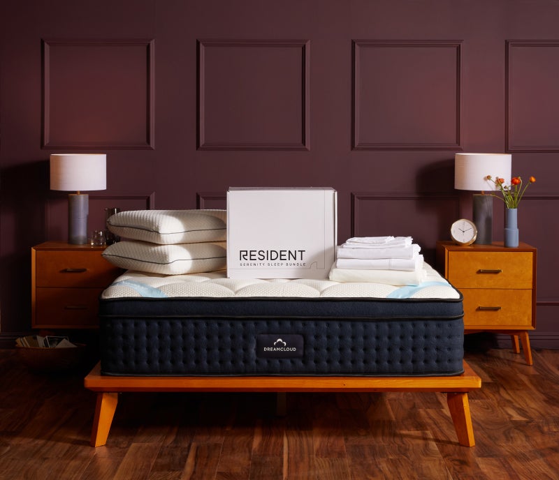 premium sheet set by resident