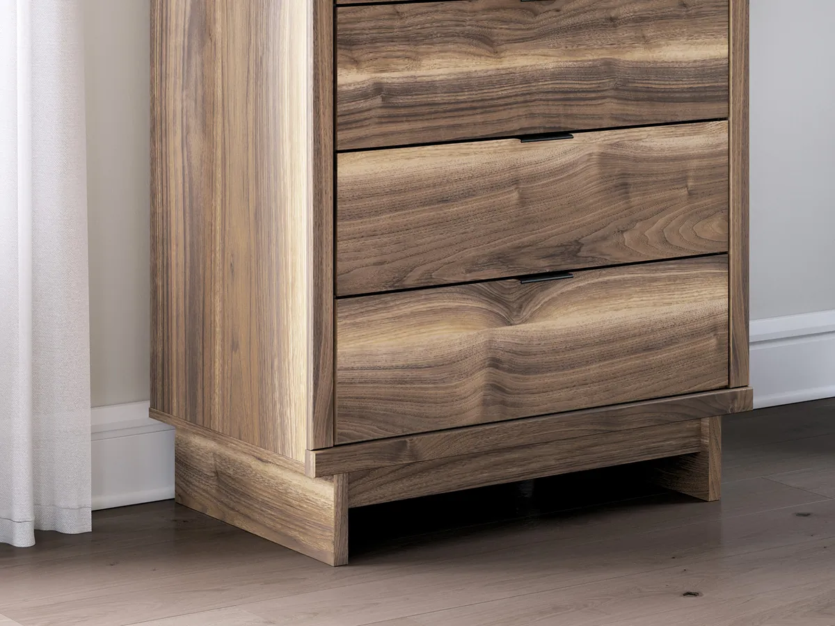 Warm wood, classic appeal